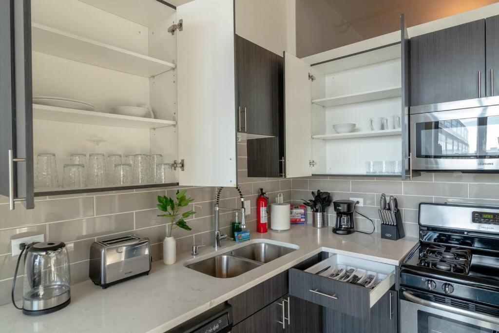Chicago 2Br Suite Perfect For Convention And Business Trips Near Mccormick Place, Arena, Soldier Field And Grant Park Dış mekan fotoğraf